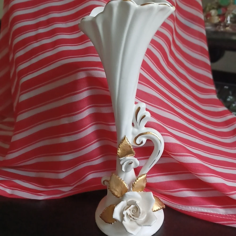 Napco Alaskan Rose Vase Flower with Gold leaf, vintage, approx 11” tall
